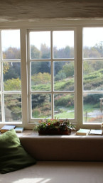 Blinds in a well lit living room